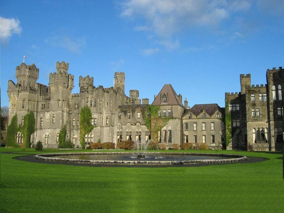 Clonbur House - One Bedroom Apartment Galway Exteriör bild